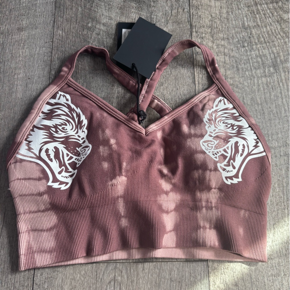 Stylish Mauve Sports Bra with Wolf Design